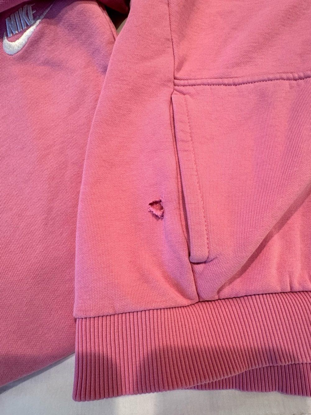 Nike Kids Pink Fleece Joggers and sweatshirt set with Embroidered Swoosh - Picture 8 of 9